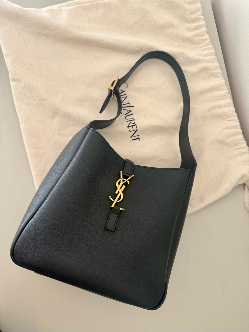 YSL Saint Laurent Le 5 à 7 Supple Small Bag Black